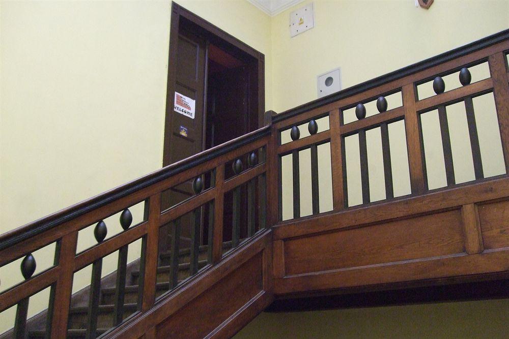 Old Walls Hostel Krakow Dış mekan fotoğraf