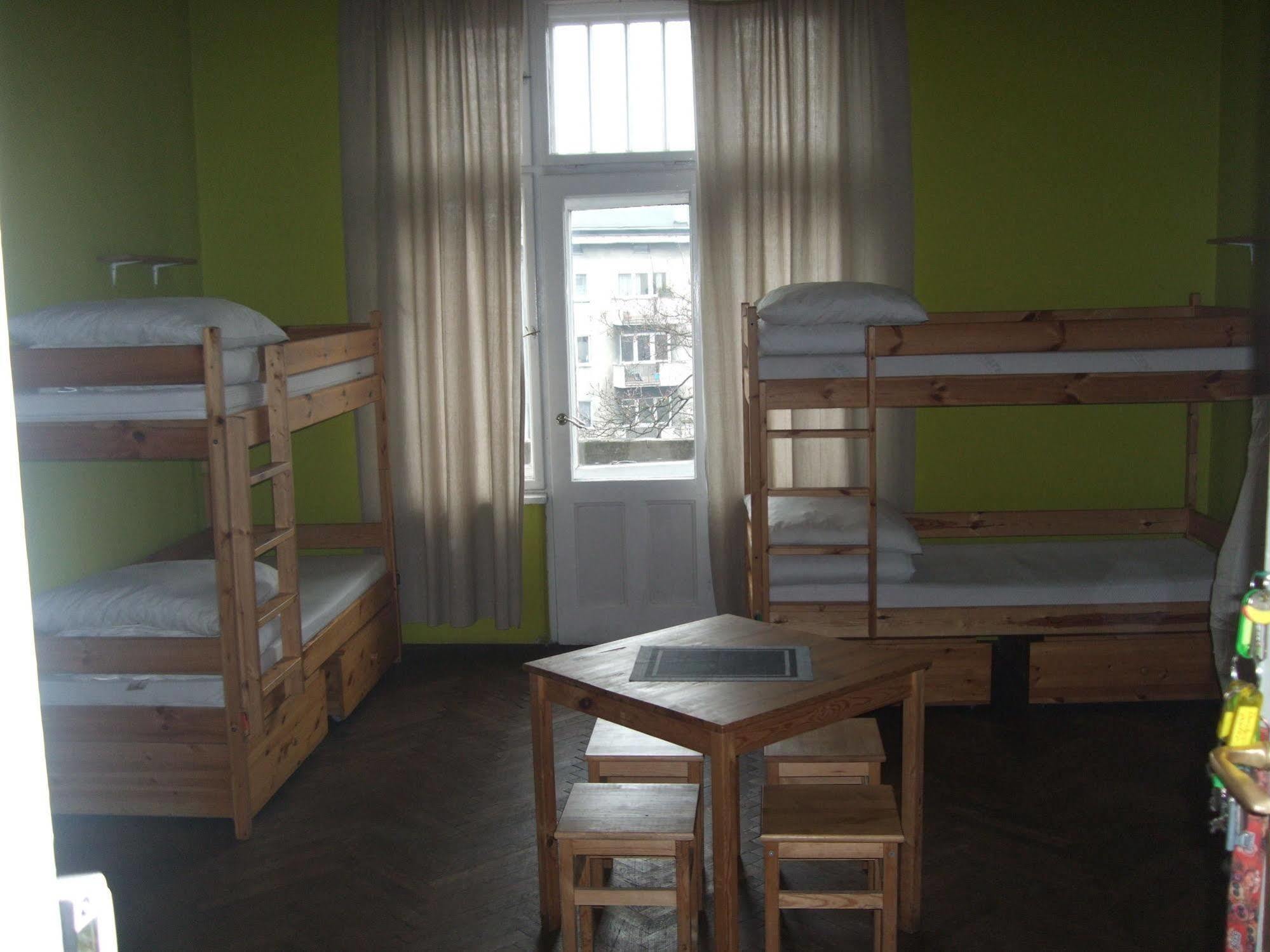 Old Walls Hostel Krakow Dış mekan fotoğraf