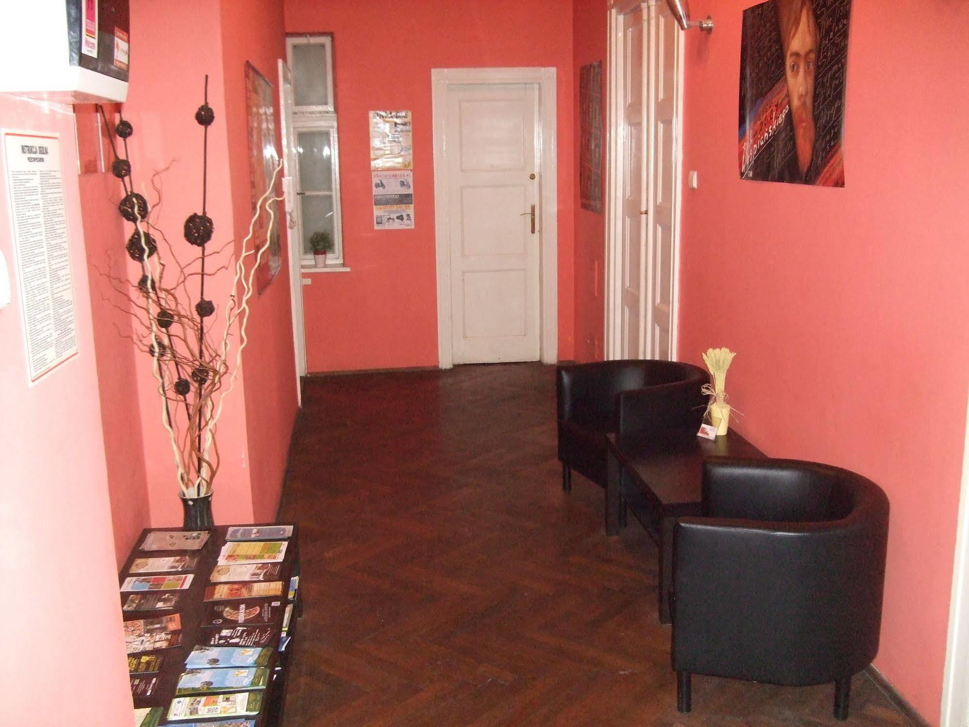 Old Walls Hostel Krakow Dış mekan fotoğraf